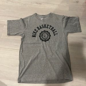Nike T-shirt